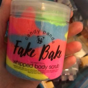 Candy Panda Scrub